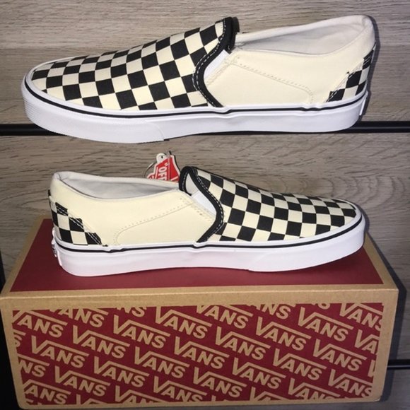 NIB- Women's Vans Black/Off White - Picture 4 of 4